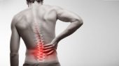 Din ce cauza apar durerile de spate?