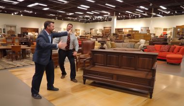 De ce unele piese de mobilier din outlet sunt mult mai ieftine?